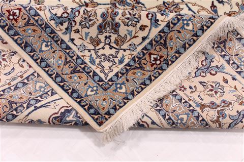 Nain Blue Hand Knotted 83 X 121 Area Rug 254-29598 Image 9