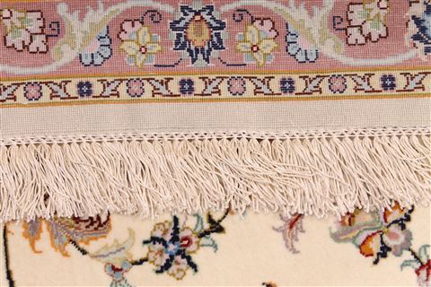 Tabriz Beige Hand Knotted 84 X 116 Area Rug 254-29600 Image 7