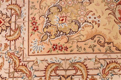 Tabriz Beige Hand Knotted 81 X 120 Area Rug 254-29603 Image 5