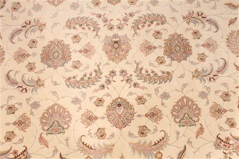 Tabriz Beige Hand Knotted 83 X 118 Area Rug 254-29604 Image 3