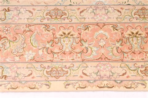 Tabriz Purple Hand Knotted 82 X 1110 Area Rug 254-29605 Image 4