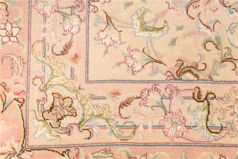 Tabriz Purple Hand Knotted 82 X 1110 Area Rug 254-29605 Image 5
