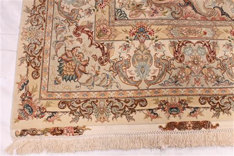 Tabriz Beige Hand Knotted 82 X 1110 Area Rug 254-29611 Image 2