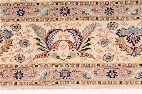 Tabriz Beige Hand Knotted 84 X 118 Area Rug 254-29614 Image 4