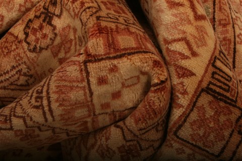 Kayseri Brown Hand Knotted 79 X 122 Area Rug 100-29620 Image 2