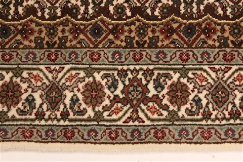 Mahi Brown Runner Hand Knotted 28 X 1111 Area Rug 250-29648 Image 2