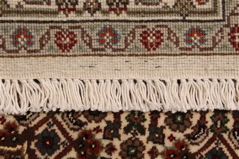 Mahi Brown Runner Hand Knotted 28 X 1111 Area Rug 250-29648 Image 4