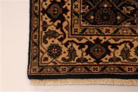 Herati Beige Runner Hand Knotted 26 X 209 Area Rug 250-29651 Image 6