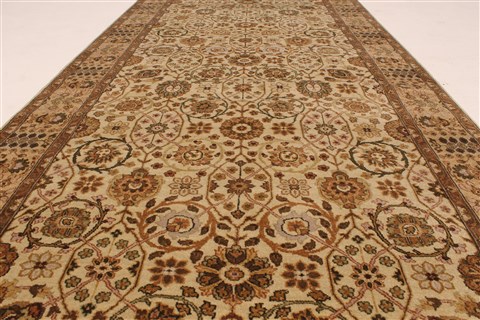 Oushak Beige Runner Hand Knotted 41 X 123 Area Rug 250-29657 Image 1