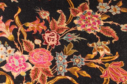 Tabriz Multicolor Hand Knotted 20 X 30 Area Rug 254-29688 Image 2