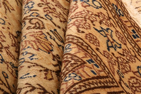 Kayseri Beige Hand Knotted 84 X 122 Area Rug 100-29697 Image 3
