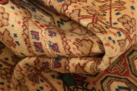 Kayseri Beige Hand Knotted 80 X 124 Area Rug 100-29700 Image 1