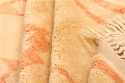 Oushak Brown Hand Knotted 89 X 126 Area Rug 253-29704 Image 2
