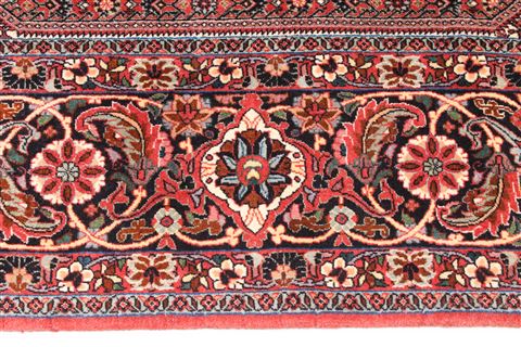 Bidjar Beige Hand Knotted 100 X 1210 Area Rug 254-29708 Image 4