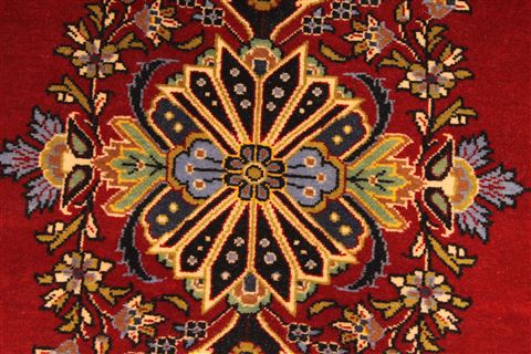 Kashan Red Hand Woven 23 X 32 Area Rug 254-29744 Image 2