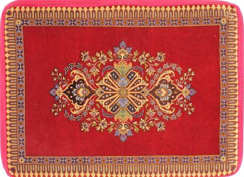 Kashan Red Hand Woven 23 X 32  Area Rug 254-29751 Image 0