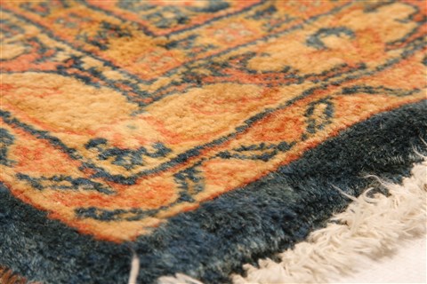 Sarouk Red Hand Knotted 92 X 129 Area Rug 100-29757 Image 1