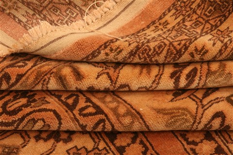 Kurdi Brown Hand Knotted 91 X 115 Area Rug 100-29760 Image 1
