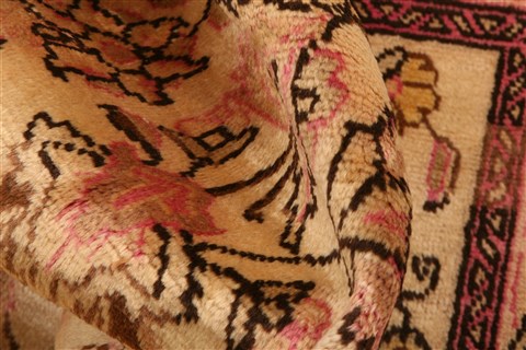 Tabriz Beige Hand Knotted 96 X 128 Area Rug 100-29764 Image 1