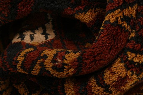 Kunduz Red Square Hand Knotted 310 X 43 Area Rug 253-29828 Image 1