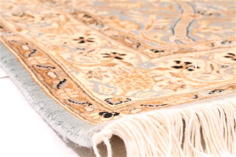 Kashan Beige Runner Hand Knotted 28 X 113  Area Rug 254-29832 Image 6