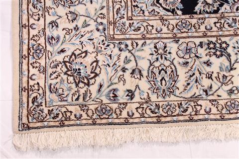 Nain Beige Hand Knotted 70 X 910 Area Rug 254-29842 Image 1
