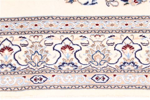 Nain Blue Hand Knotted 52 X 82 Area Rug 254-29866 Image 3