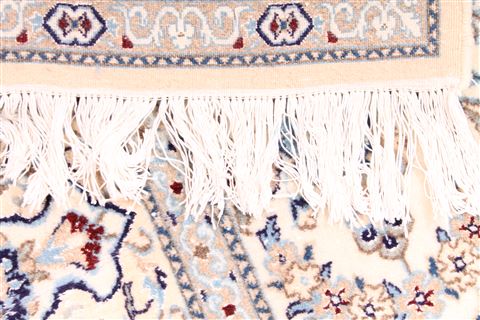 Nain Blue Hand Knotted 52 X 82 Area Rug 254-29866 Image 5