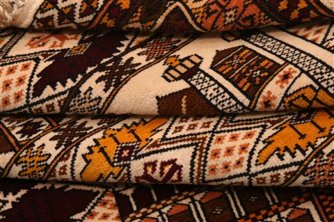 Kurdi White Hand Knotted 38 X 54 Area Rug 100-29875 Image 3