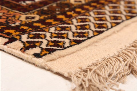 Kurdi White Hand Knotted 38 X 54 Area Rug 100-29875 Image 5