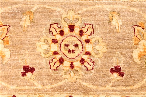 Pishavar Beige Hand Knotted 810 X 1110 Area Rug 254-29888 Image 10