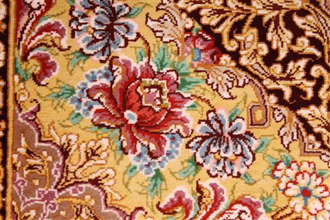 Qum Beige Hand Knotted 21 X 31 Area Rug 254-29900 Image 4