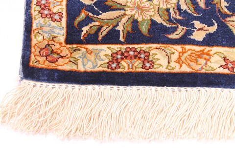 Qum Purple Hand Knotted 20 X 211 Area Rug 254-29907 Image 1