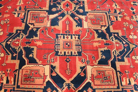 Serapi Blue Hand Knotted 90 X 120 Area Rug 254-29908 Image 2