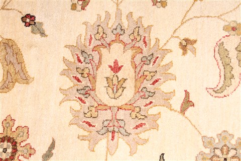 Ziegler Beige Hand Knotted 90 X 120 Area Rug 254-29909 Image 5
