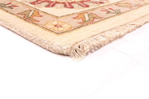Ziegler Beige Hand Knotted 90 X 120 Area Rug 254-29909 Image 6