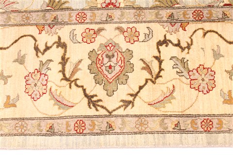 Ziegler Beige Hand Knotted 91 X 1110 Area Rug 254-29911 Image 3