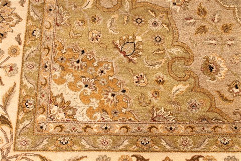 Haji Jalili Beige Hand Knotted 93 X 126 Area Rug 254-29912 Image 4