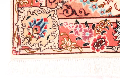 Tabriz Purple Hand Knotted 20 X 30  Area Rug 254-29924 Image 1