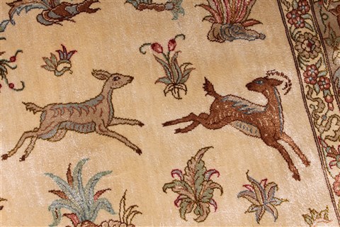 Qum Beige Runner Hand Knotted 33 X 130 Area Rug 254-29938 Image 6