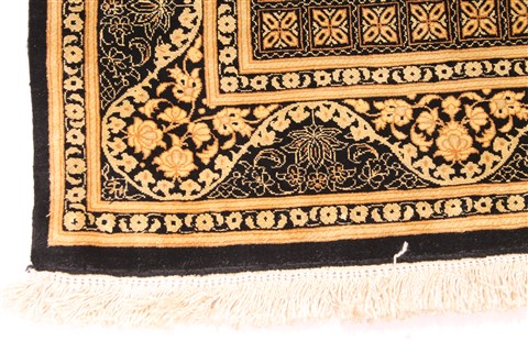 Qum Beige Hand Knotted 27 X 311 Area Rug 254-29958 Image 1