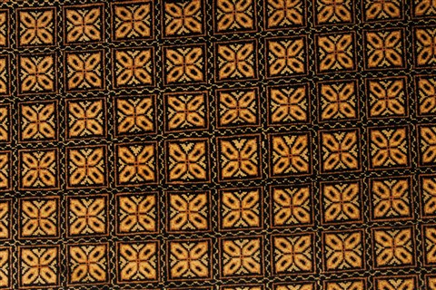 Qum Beige Hand Knotted 27 X 311 Area Rug 254-29958 Image 2