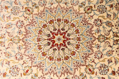 Qum Beige Hand Knotted 27 X 41 Area Rug 254-29965 Image 2