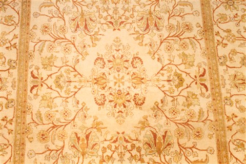 Haji Jalili Beige Hand Knotted 41 X 64 Area Rug 254-29980 Image 2
