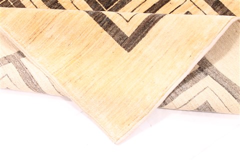 Modern Brown Hand Knotted 310 X 56 Area Rug 254-29984 Image 7