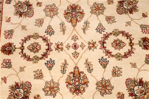 Pishavar Beige Hand Knotted 51 X 610 Area Rug 254-29986 Image 2