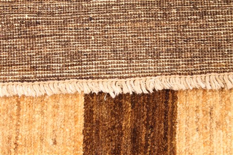 Gabbeh Brown Hand Knotted 48 X 67 Area Rug 254-29991 Image 5