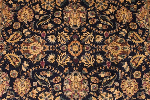 Tabriz Beige Hand Knotted 40 X 67 Area Rug 254-29996 Image 2