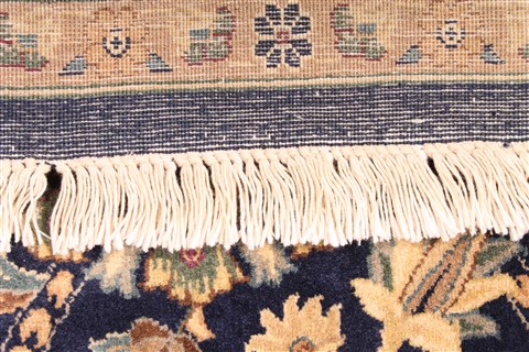 Tabriz Beige Hand Knotted 40 X 67 Area Rug 254-29996 Image 5