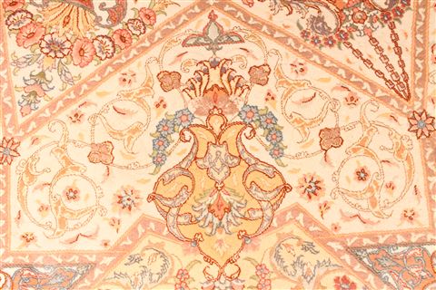 Tabriz Green Round Hand Knotted 910 X 910 Area Rug 254-30003 Image 3